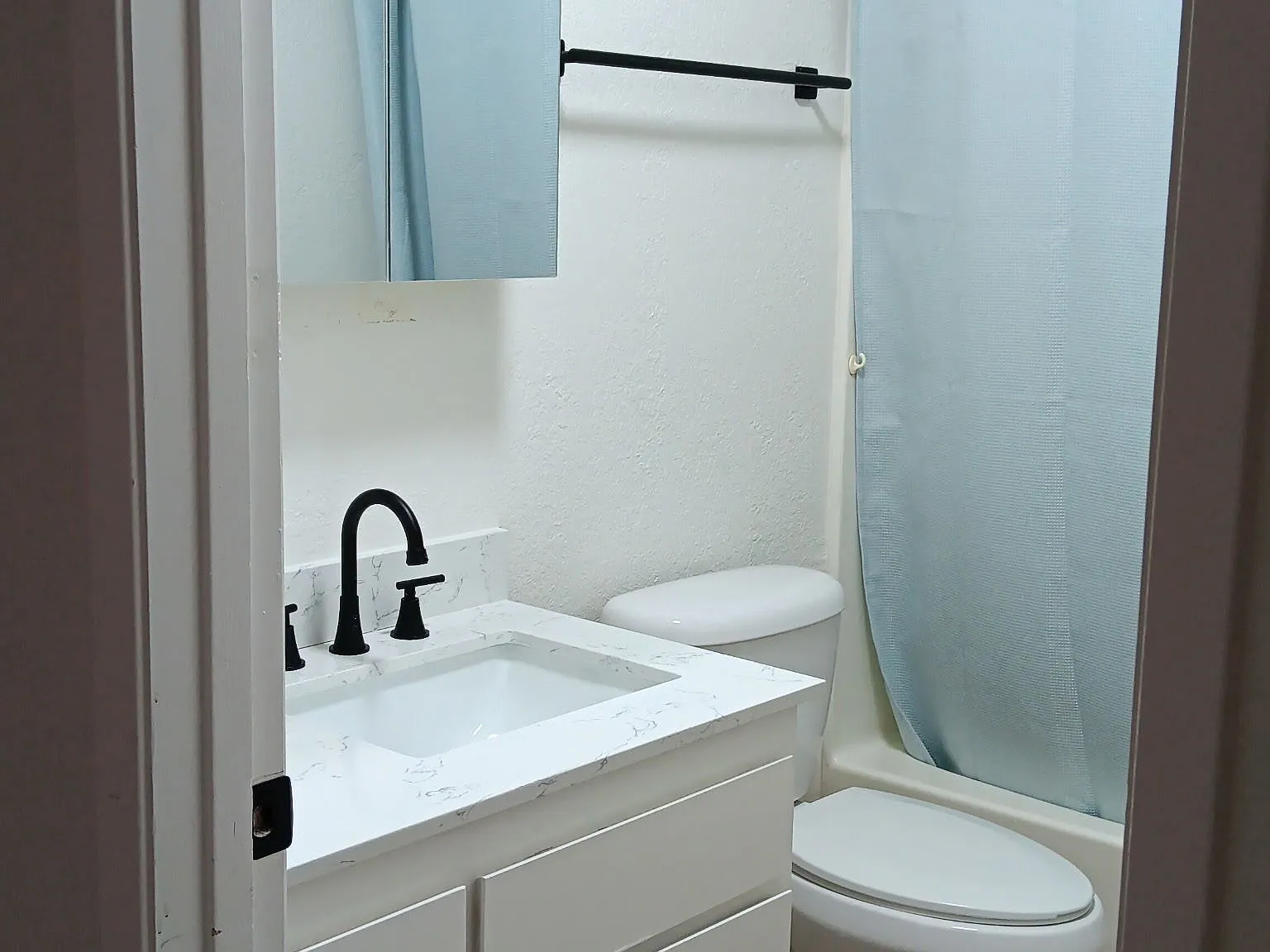 325 Collier Way - 1 — Photo 1