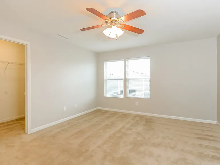 2349 Bridlewood Dr — Photo 11