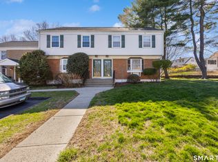 Colonial Gardens, Fairfield, CT 06824