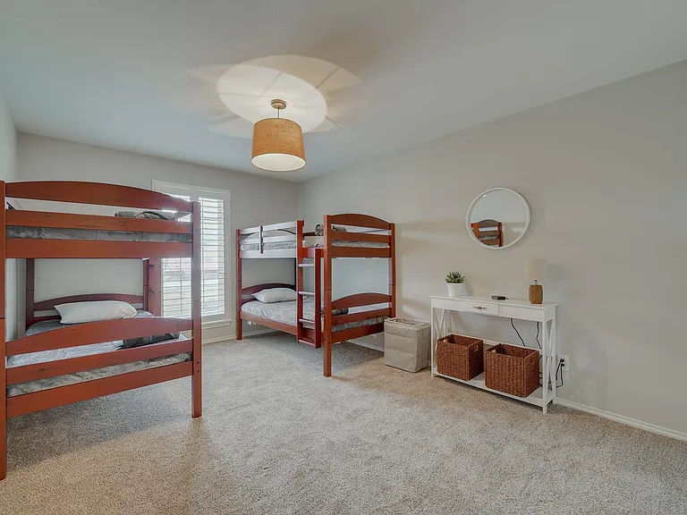 502 Stillmeadow Dr — Photo 33