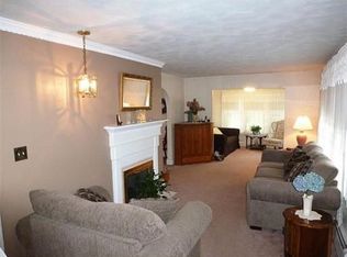 117 Suffield St, Agawam, MA 01001