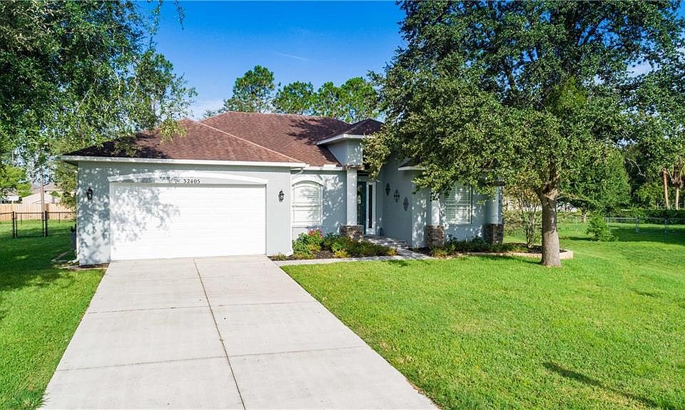 1st image of 32405 Laurel Ct
