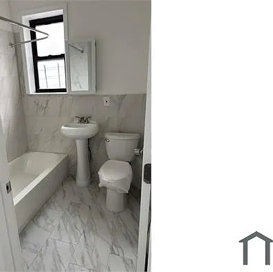 9039 148th St #4D — Photo 3