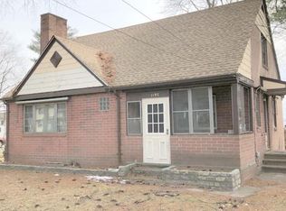 5 Oakdale St, Springfield, MA 01104