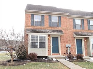 4 Tia Cir, Mount Joy, PA 17552