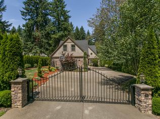 2201 Hazel Rd, Lake Oswego, OR 97034