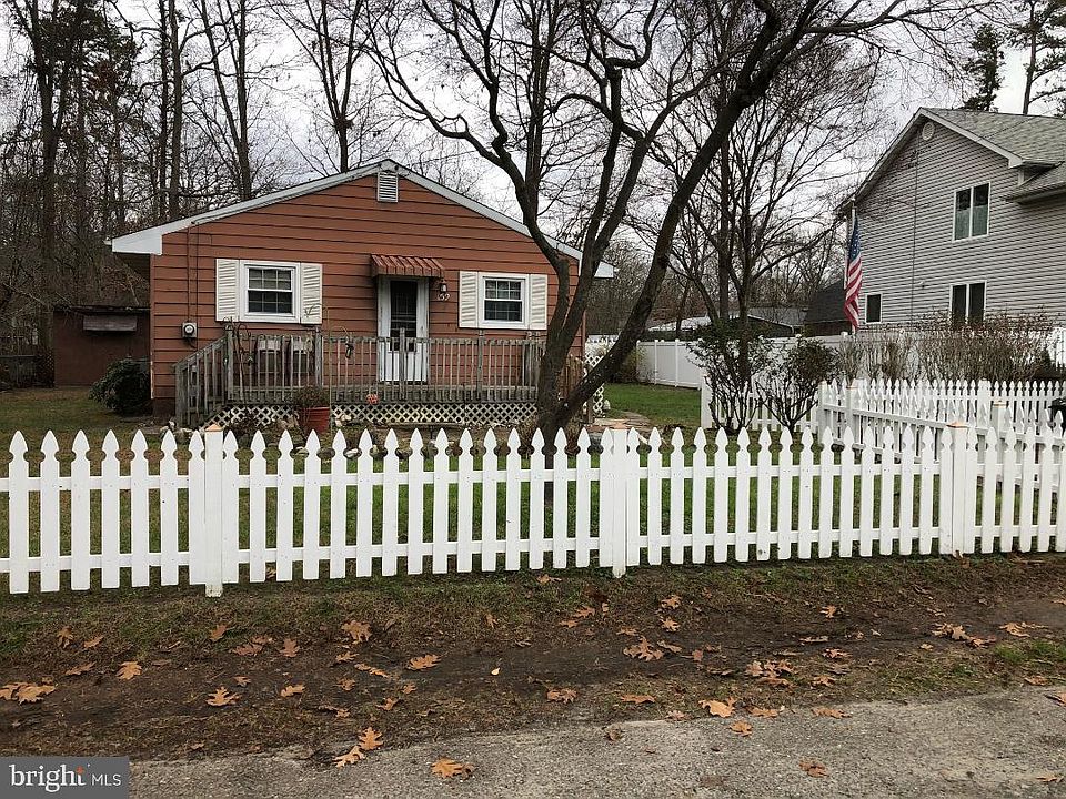 1st image of 152 Elder Ave