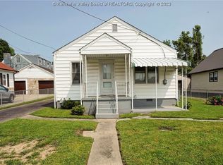 221 2nd St N, Saint Albans, WV 25177