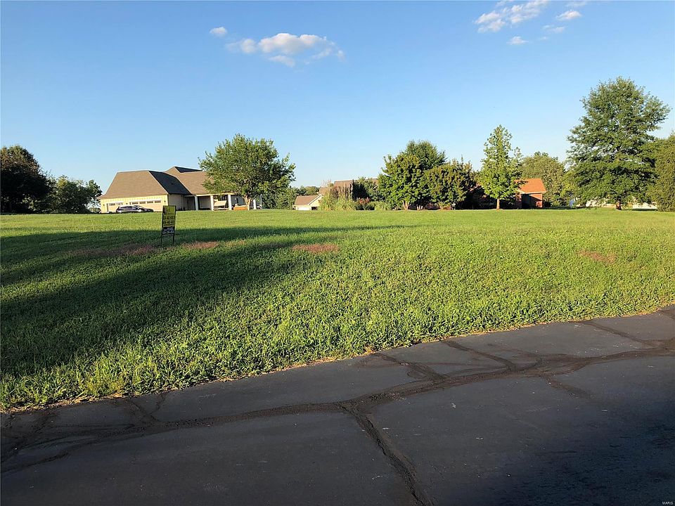 1st image of 4 Woods Fort Dr