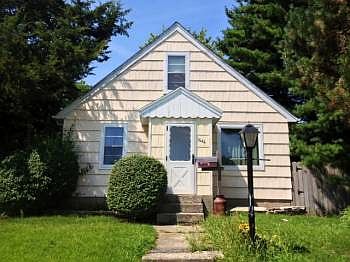 1st image of 1644 Kemble Ave