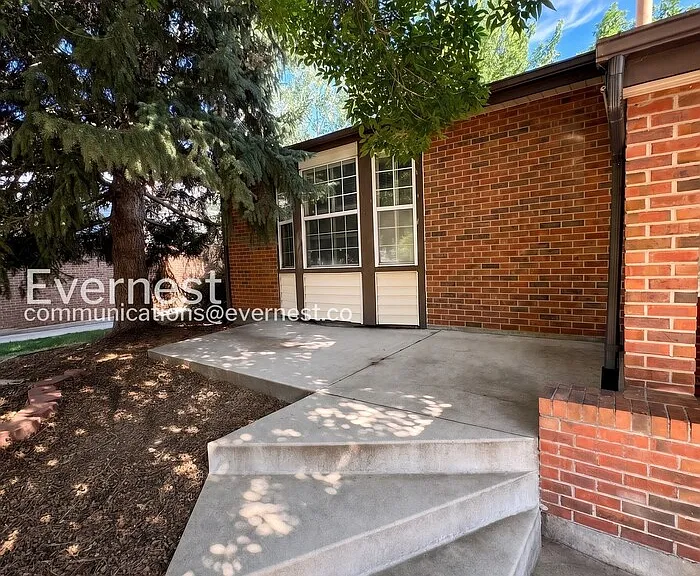 9695 W 81st Ave — Photo 2