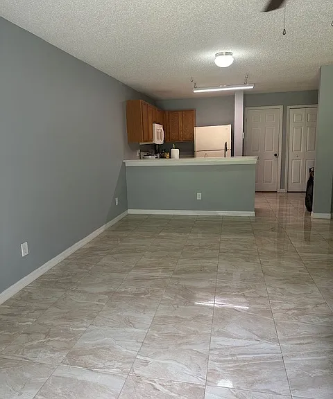 4538 Winding River Way — Photo 8