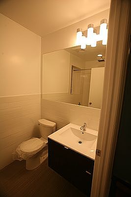 5th image of 144 Hester St #1/4