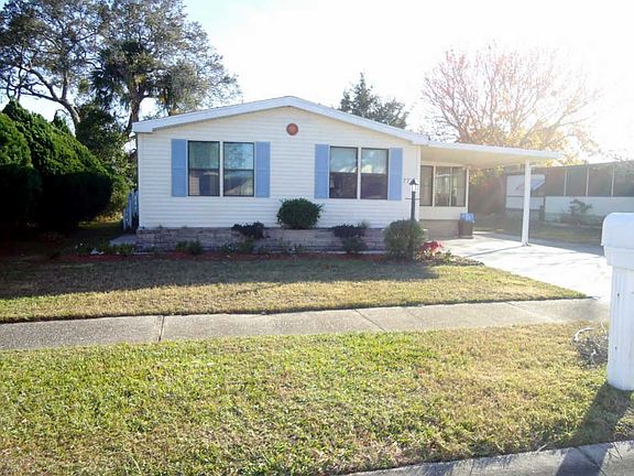 3rd image of 772 Laurel Springs Dr