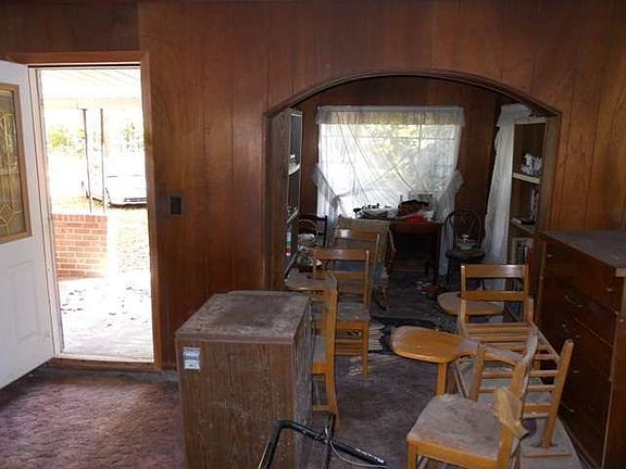 2nd image of 4261 S Robinson Pl