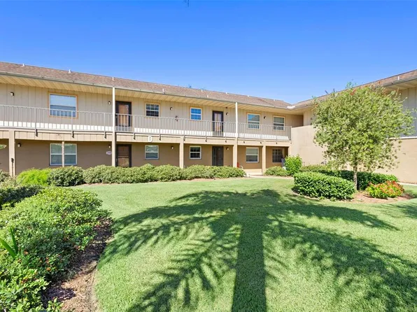 1640 Juno Trl APT 202D, Astor, FL 32102