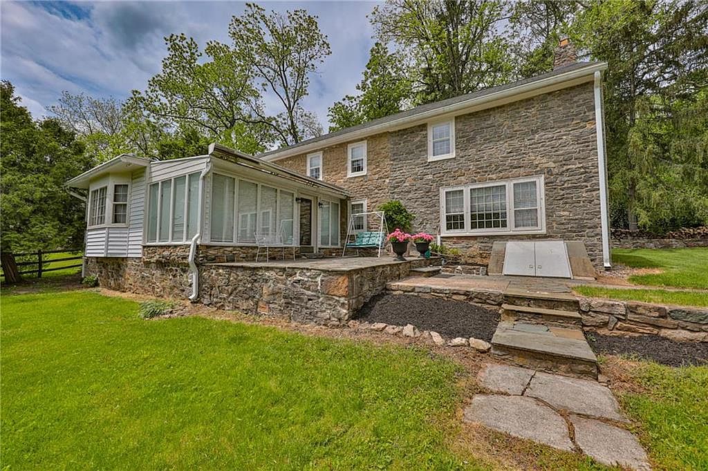 3350 Route 212, Springtown, PA 18081 Zillow