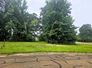 1 High Cooper Lane Est, Texarkana, TX 75503