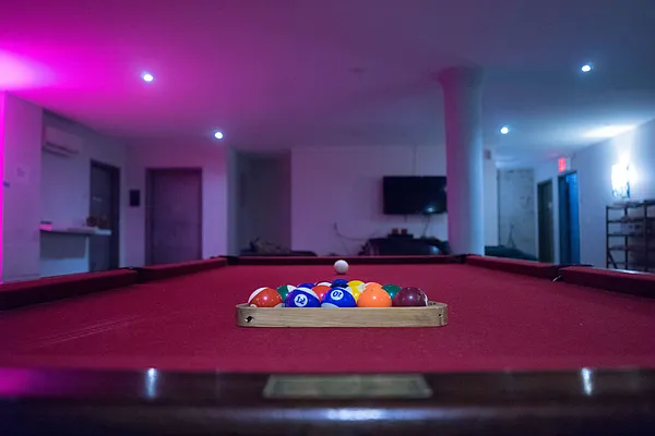 Rented by Manhattan Management LLC | media 19