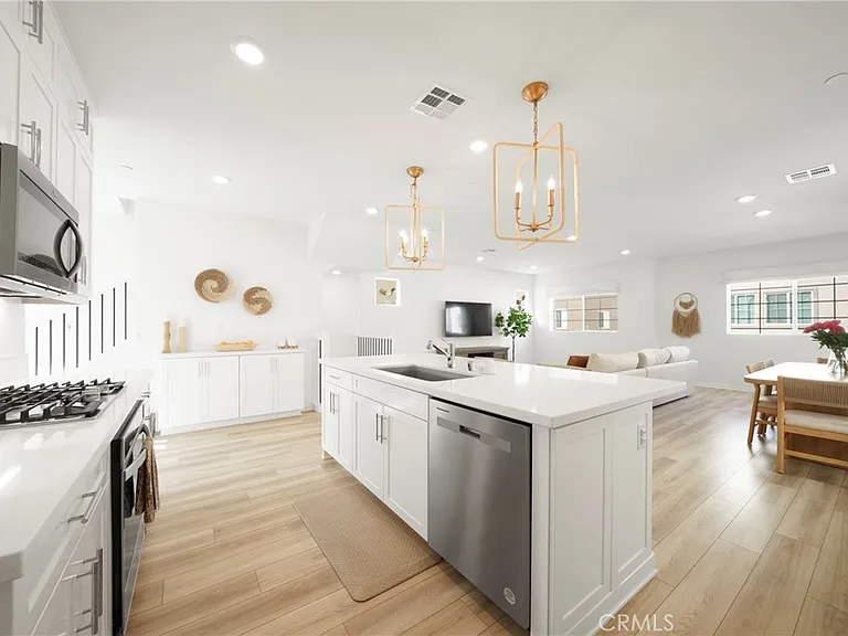27658 S Heartwood Dr — Photo 14