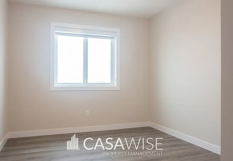 150 Awentia St #150 — Photo 9