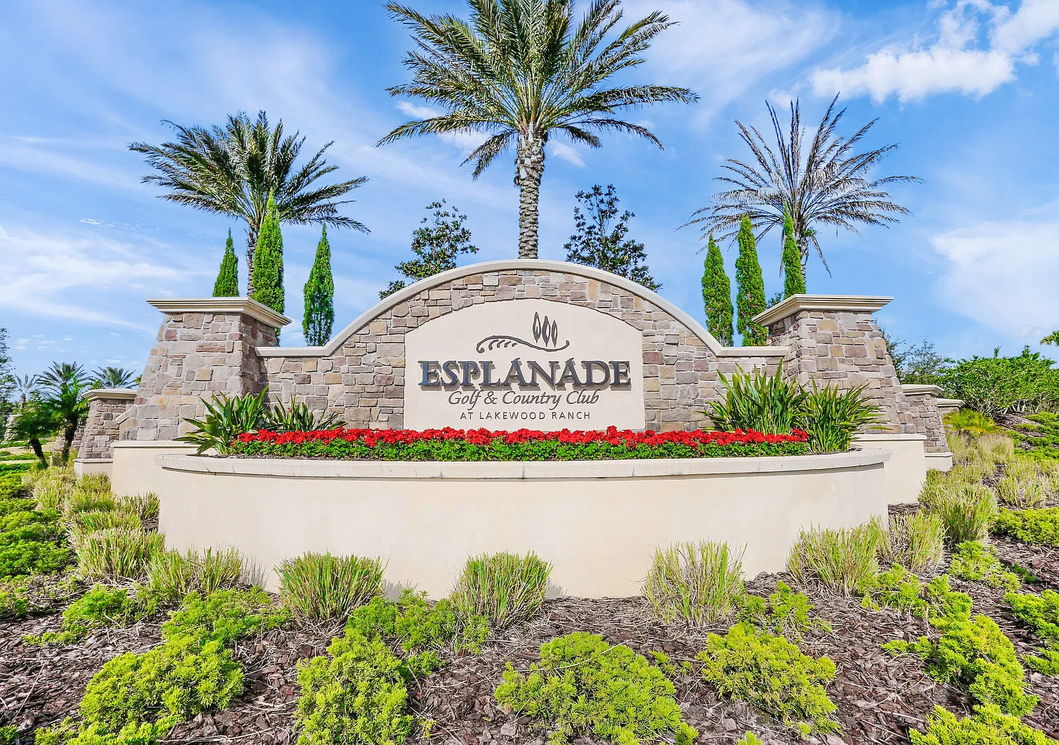 Esplanade Lakewood Ranch — Photo 1