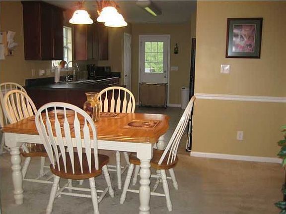 4th image of 338 Forest Lakes Dr