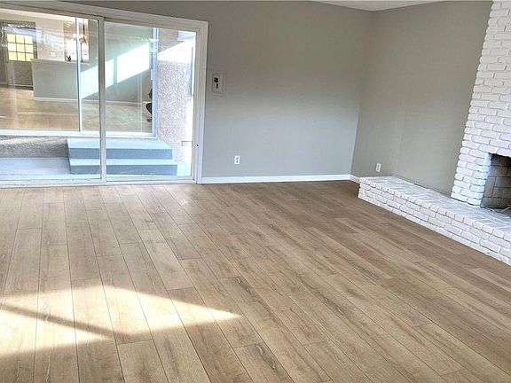 5th image of 15403 Allingham Ave