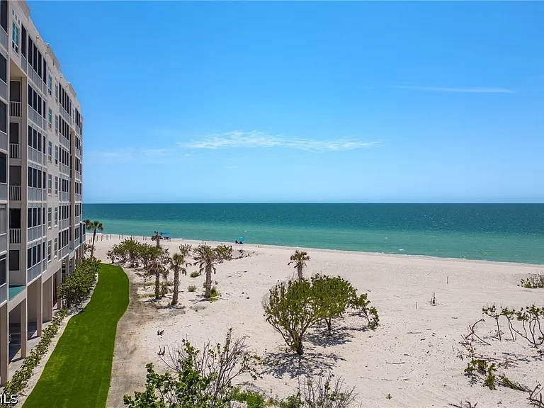 265 Barefoot Beach Blvd #303 — Photo 33