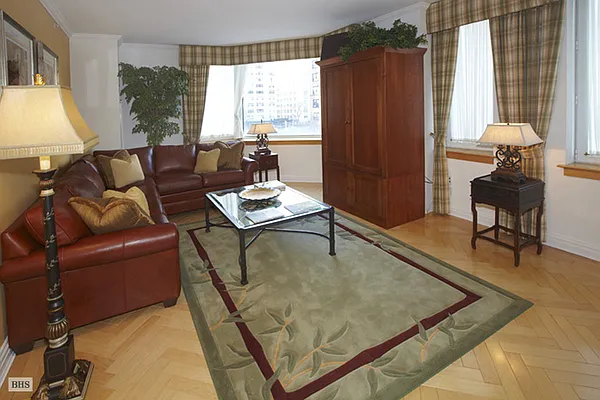 Sold by Brown Harris Stevens | media 23