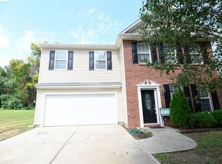 2000 Lannigan Dr, Greensboro, NC 27406