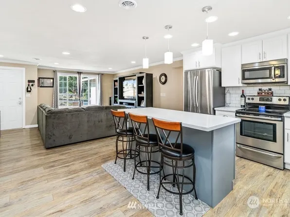 5109 219th Street Ct E, Spanaway, WA 98387
