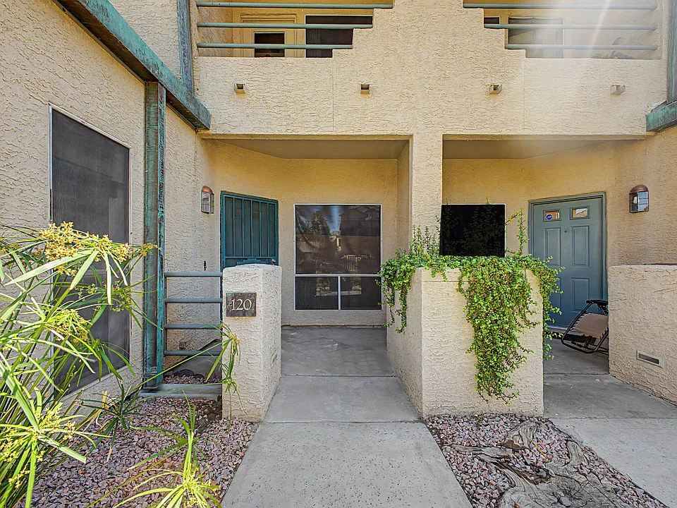 101 N 7th St #120