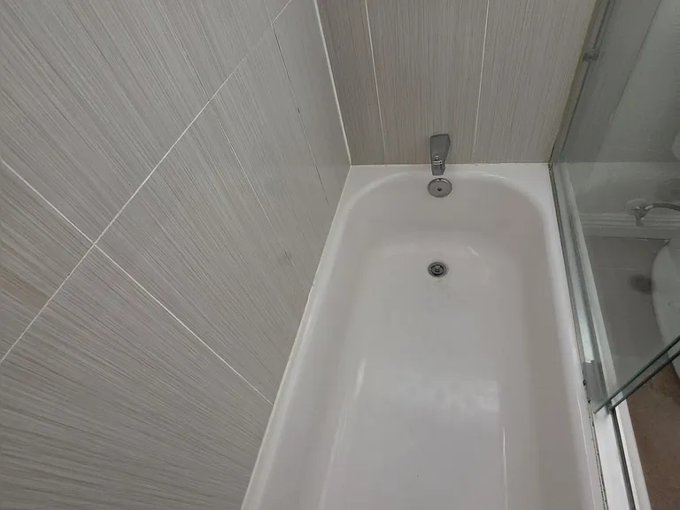 381 Marylinn Dr — Photo 26