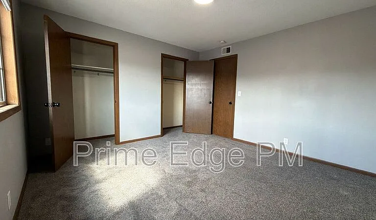 1109 N 28th St #6 — Photo 15