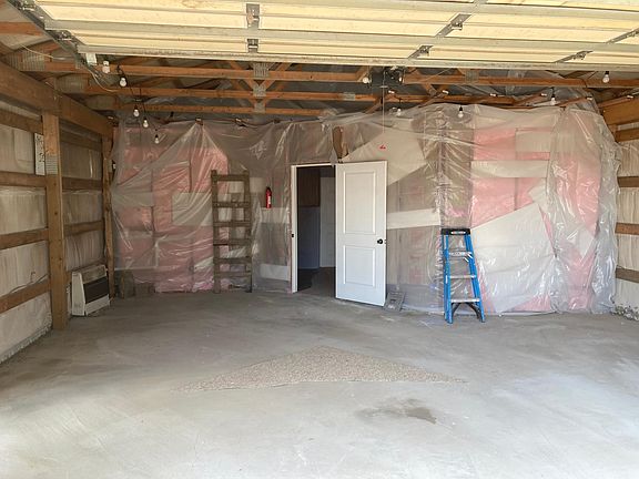 2nd image of 2857 E 18th St #2
