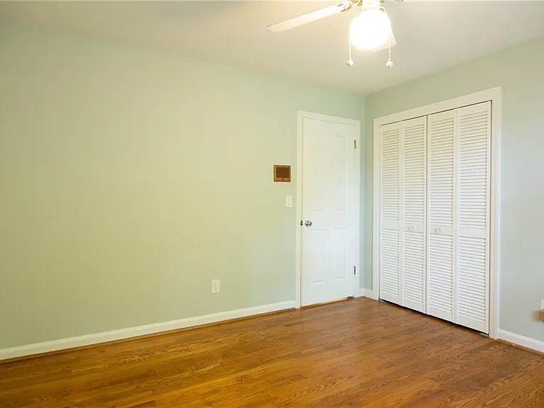 2852 Talisman Ct NE — Photo 19