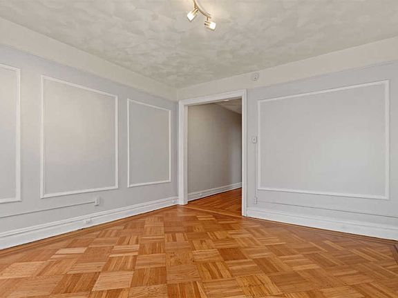 5th image of 115 Highland Ave APT 18