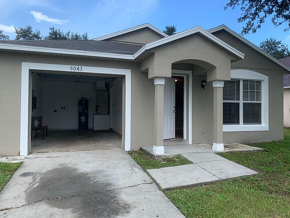 4th image of 5043 Luna Negra Dr