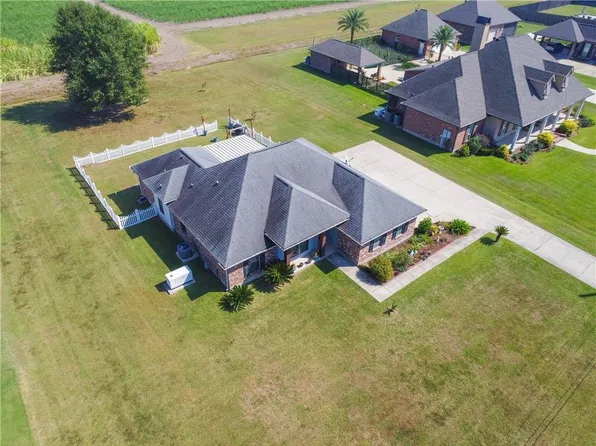 2354 N Nobile St, Paulina, LA 70763