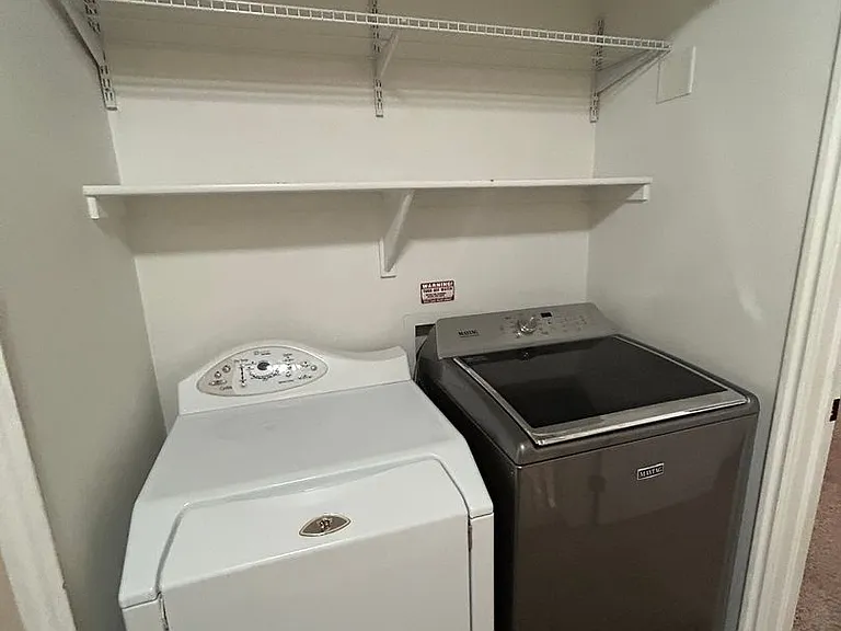 1045 N 1725 W — Photo 22