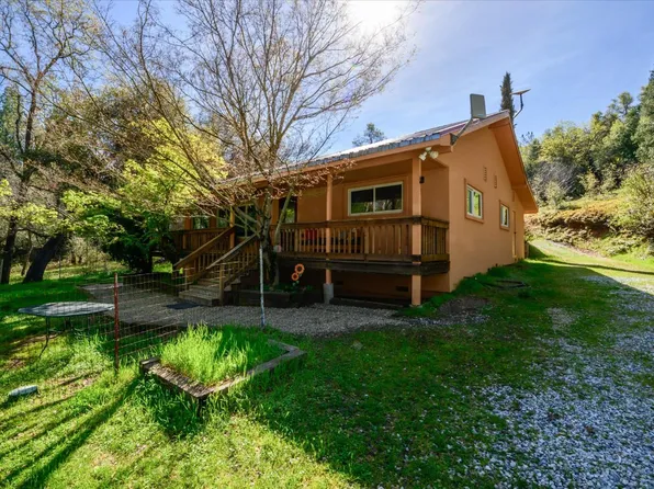 3640 Omo Ranch Rd, Somerset, CA 95684