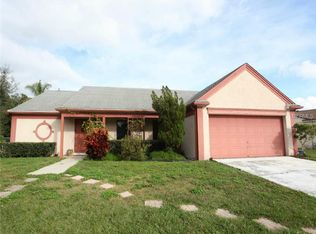5687 25th Street Cir E, Bradenton, FL 34203