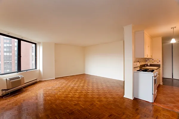 Rented by Level Group | media 2