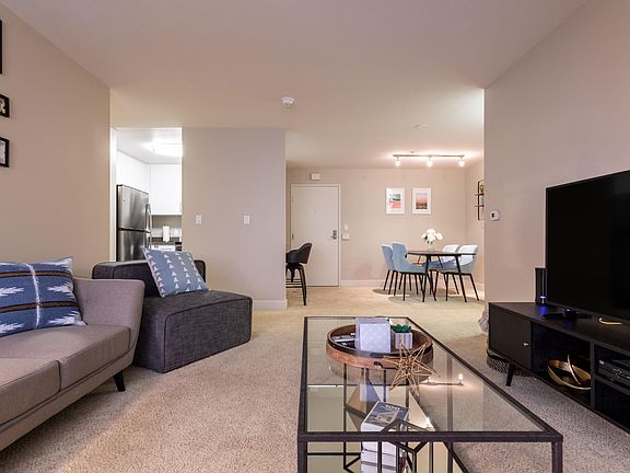2nd image of 159 N Marengo Ave #8-205