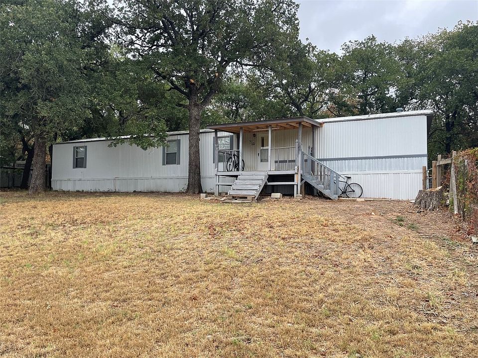 1st image of 213 Dana Ct