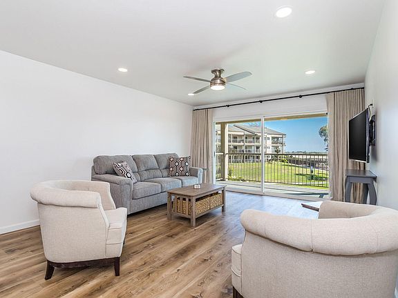 3rd image of 645 Sunfish Way