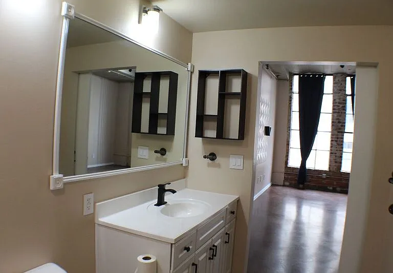 1122 Jackson St #916 — Photo 17