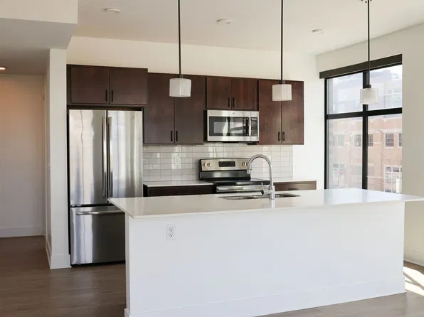 Capitol Place Apartments