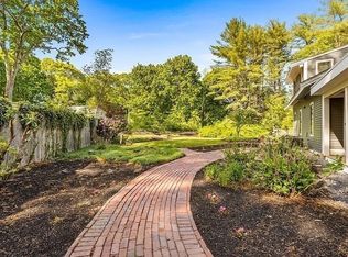 142 Ward St, Hingham, MA 02043